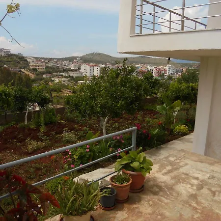 Vila Ari